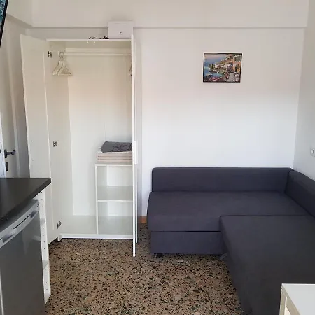 Apartment With Two Near The *