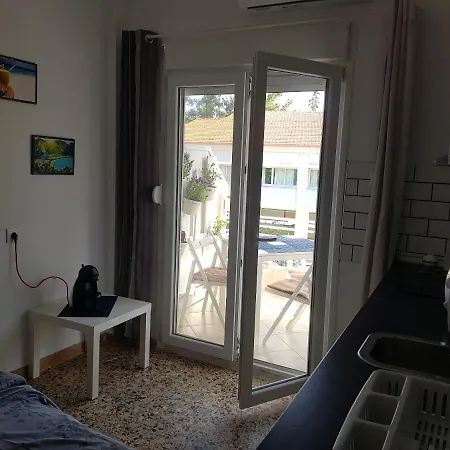 With Two Near The * אספרובלטה