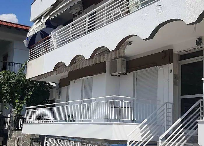 With Two Near The Appartement *